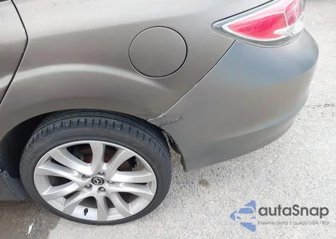 2011 Mazda Mazda6 I Sport z USA, uszkodzony, nr VIN 1YVHZ8BH3B5M06509